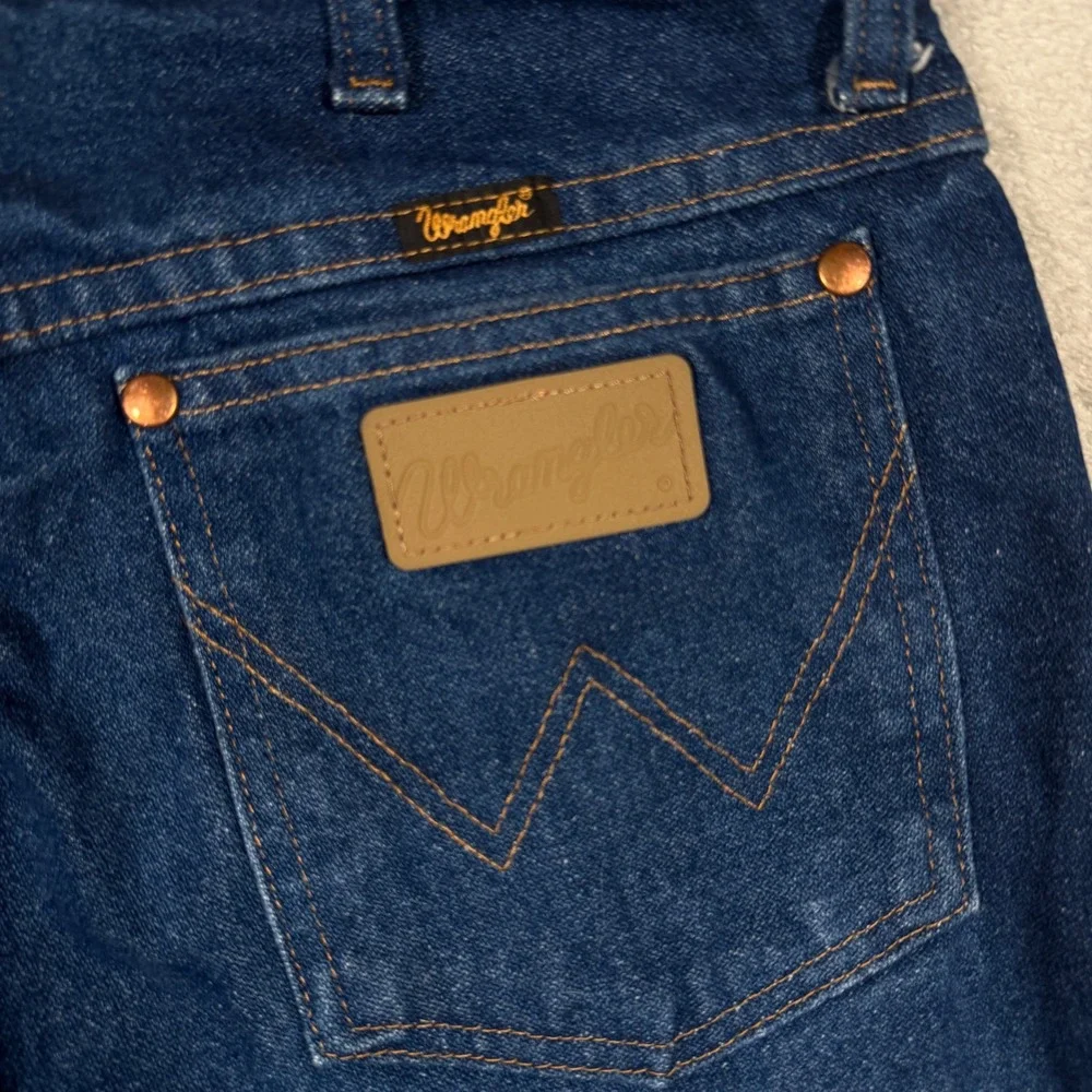 Vintage Wrangler Jeans Mens 30x32 Dark Wash Cowboy Cut Straight Leg Denim 90s